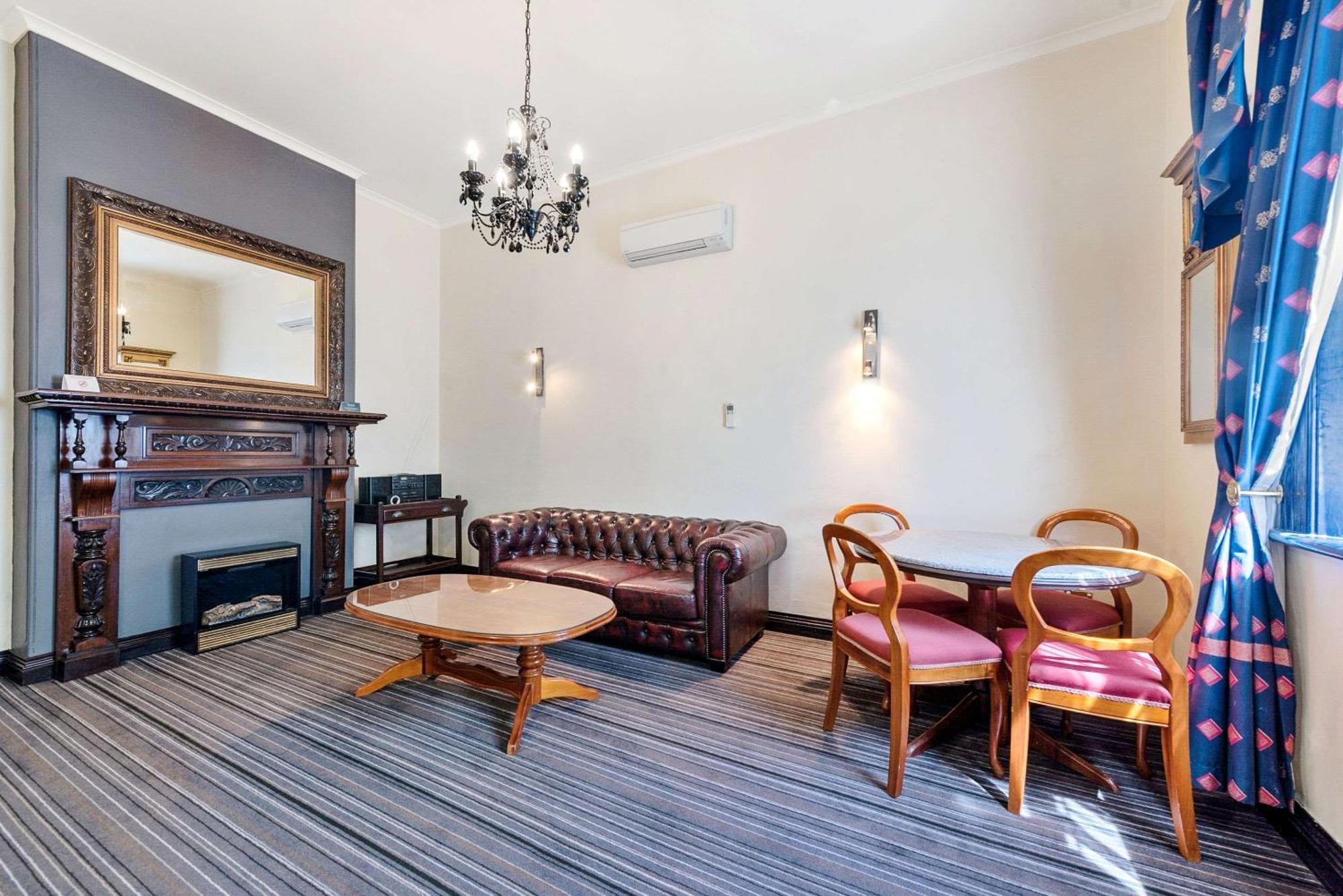 Quality Hotel Colonial Лонсестън Екстериор снимка