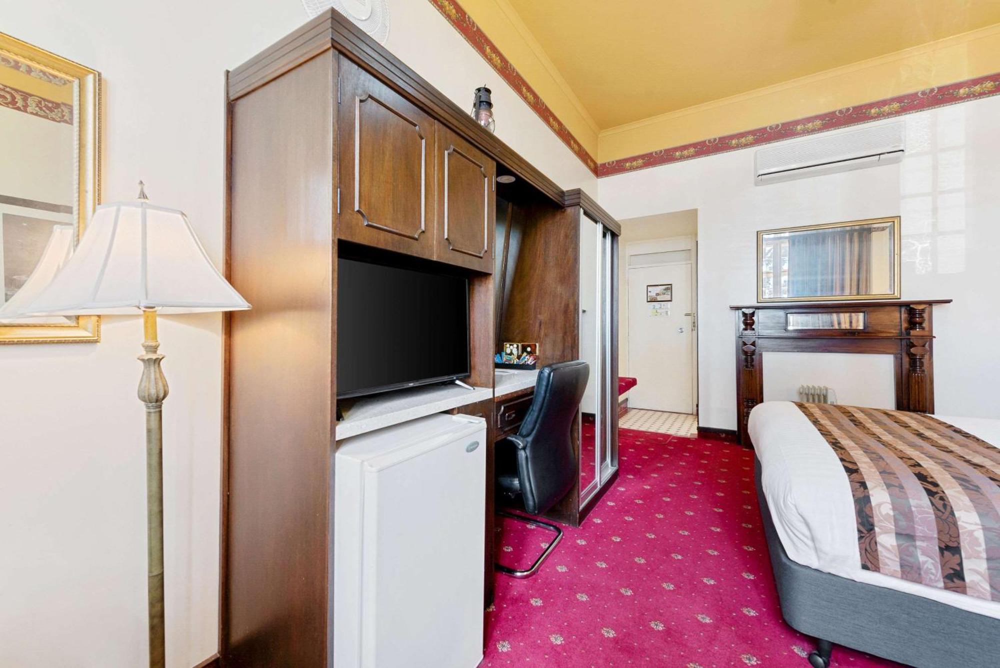 Quality Hotel Colonial Лонсестън Екстериор снимка